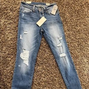 Buckle Jeans Bridge by gly